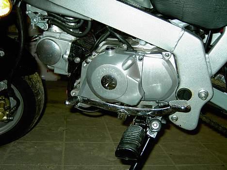 Skyteam PBR ST50 125 ccm - Med gammel motor og udstødning billede 6