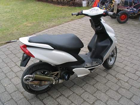 Yamaha Jog R(SOLGT) billede 1