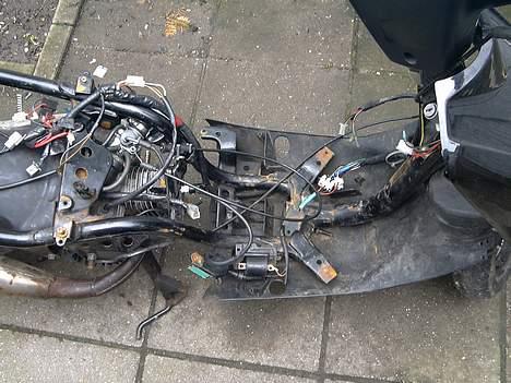 Yamaha Jog FS *STJÅLET* billede 6