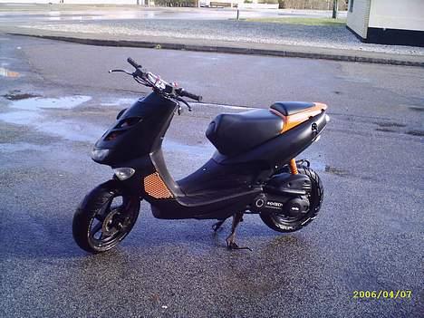 Aprilia Sr 50 Ditech SOLGT billede 1