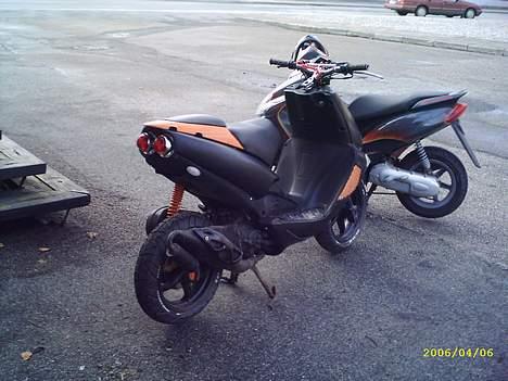 Aprilia Sr 50 Ditech SOLGT billede 9