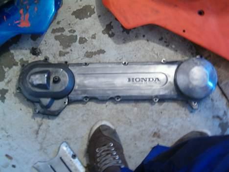 Honda wallaroo (byttet) - motor skjold ,  billede 3