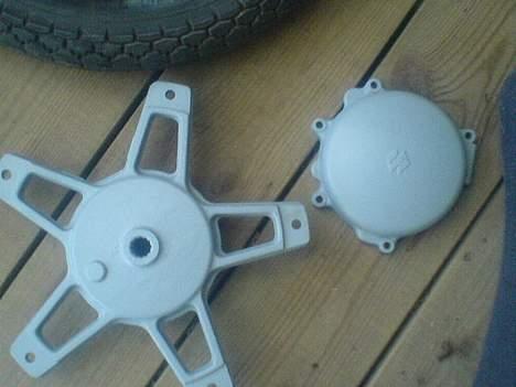 Suzuki FZ50 (SOLGT) billede 8