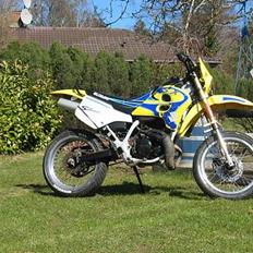 Suzuki SMX - ROED!