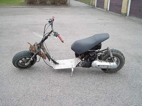 Aprilia Harley Rally "SOLGT" billede 1