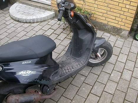 PGO HOT 50 SOLGT billede 8