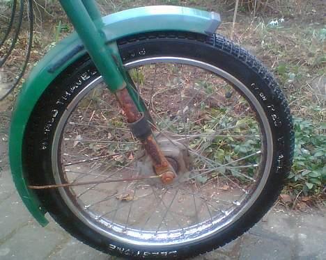 Puch Maxi k Projekt SOLGT!:P - efter kno fedt:D billede 8