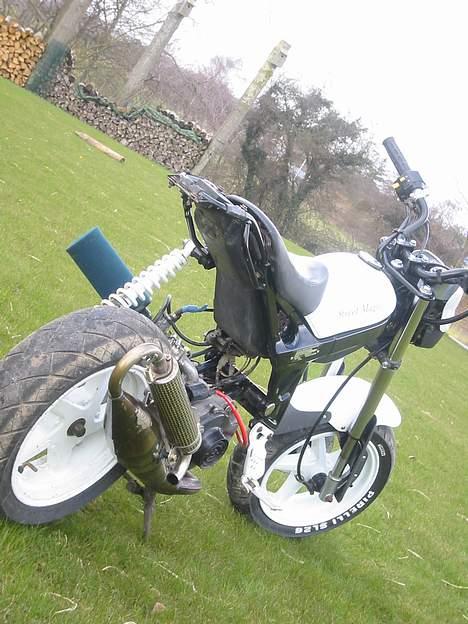 Suzuki STREET MAGIC billede 3