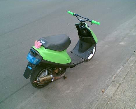 Yamaha jog (solgt) :'( billede 2