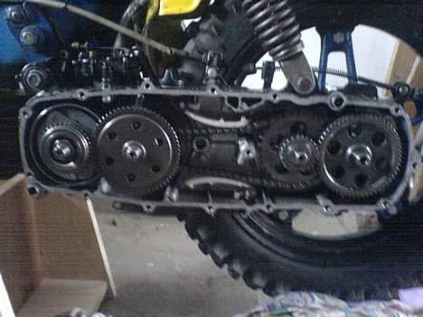 Suzuki FZ50"Brøndby look"[SOLGT] billede 6