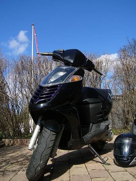 Aprilia sonic solgt - så skulle det dejlige solskinsvejr sgu udnyttes :-) billede 1