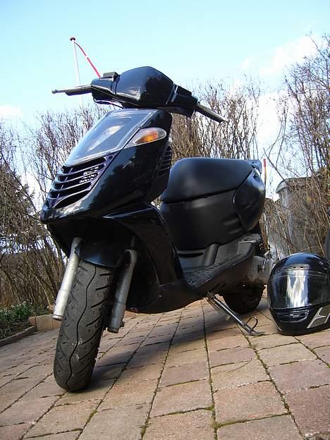 Aprilia sonic solgt - tjah sgu flot knallert..  billede 2