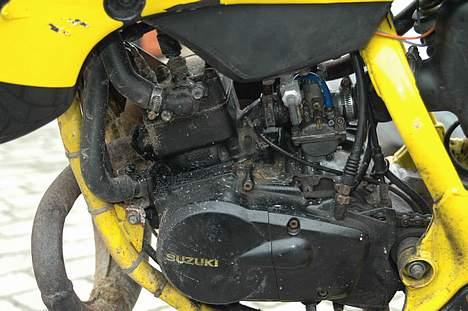 Suzuki RMX Appelsinen Før billede 3