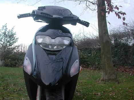 Honda (-SFX-) (SOLGT 11000kr) billede 3