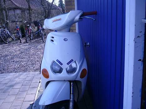 Yamaha neos bad boy ( solgt) billede 2