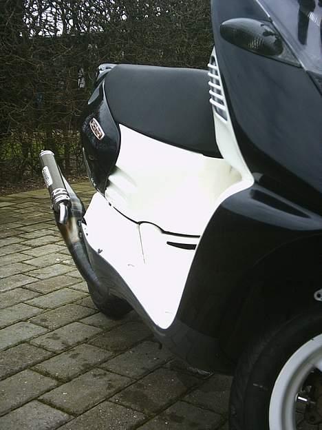 Aprilia Sonic - SOLGT  -  billede 1