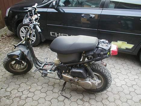 PGO Hot 50 - solgt - - som den stod billede 1