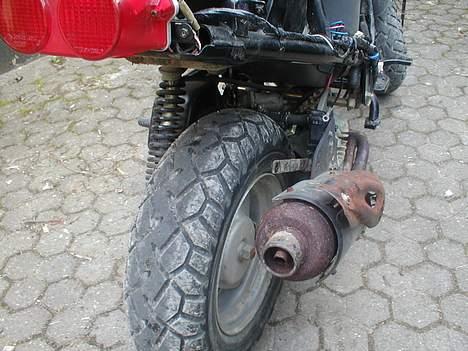 PGO Hot 50 - solgt - - det eneste der er rustent er udstødningen :) billede 2