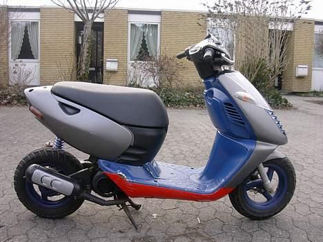 Aprilia Sonic Gp " Solgt " billede 1