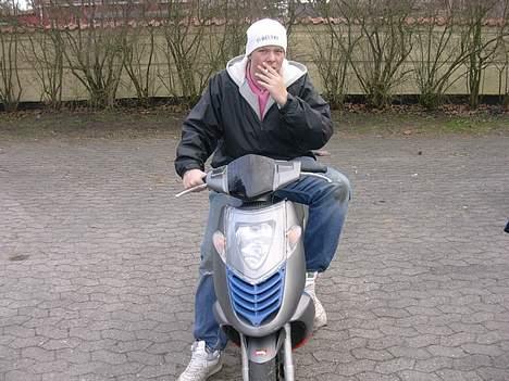 Aprilia Sonic Gp " Solgt " billede 6