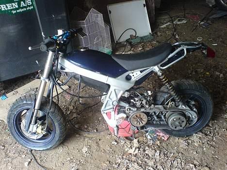 Suzuki Street Magic II -> SOLGT billede 2