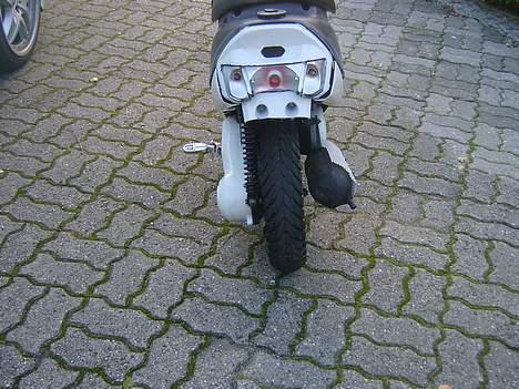 Yamaha Jog As SOLGT - før jeg fik nye dele på billede 2