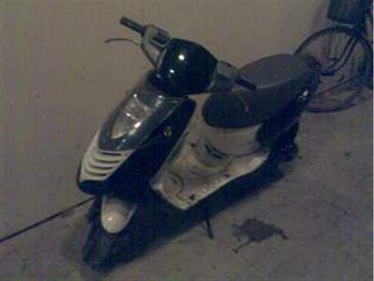 {{currentPhoto.altText}} billede {{currentPhoto.number}}