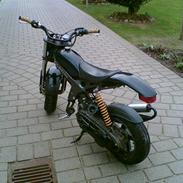 Suzuki Street Magic Solgt