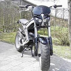 Suzuki Street Magic - Solgt