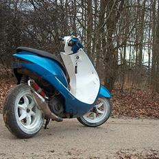 Suzuki estilete  FØR  Custom