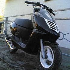 Aprilia Sonic (SOLGT) 