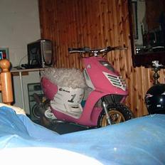 Aprilia sonic tilbage og solgt he