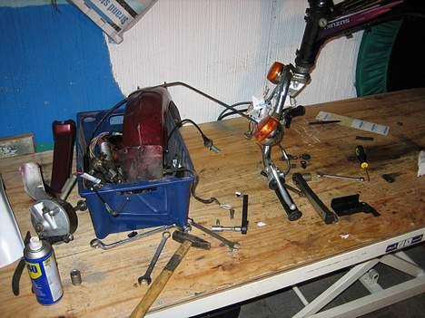 Suzuki Fz 50 ****SOLGT**** - en hel fz 50 i en kasse :-) billede 12