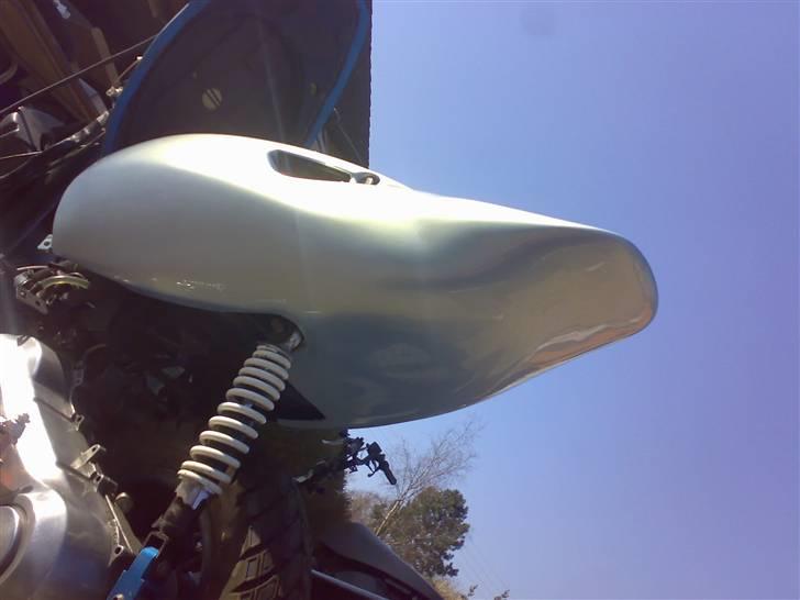 Aprilia Sonic - Her er en lille smagsprøve på hvad der sker med den ;) DEN ER IK FÆRDIG ,.  billede 1