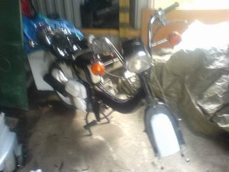 Suzuki FZ50 (SOLGT) billede 10