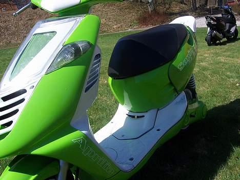 Aprilia aprilla sonic billede 14