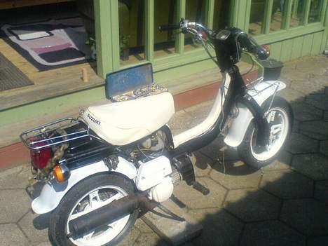 Suzuki FZ50 (SOLGT) billede 16