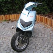 Suzuki Estilete