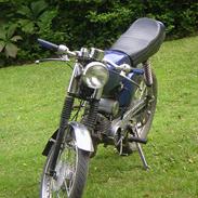 Yamaha -             fs1. byd