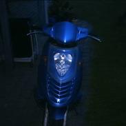 Aprilia sonic ( mEtALlIC BlÅ )