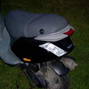 Piaggio Zip 