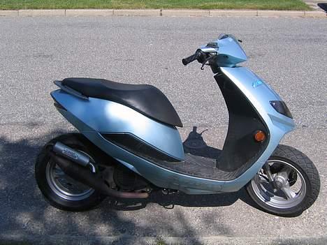 Suzuki Estilete billede 2