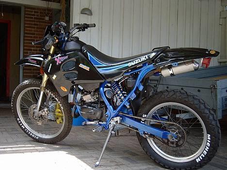 Suzuki SMX (SOLGT) billede 8