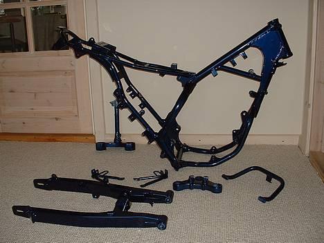 Suzuki SMX SOLGT!!!! - Når der er en go belysning kan man se metallicen! Er det ikke bare NICE?? billede 6