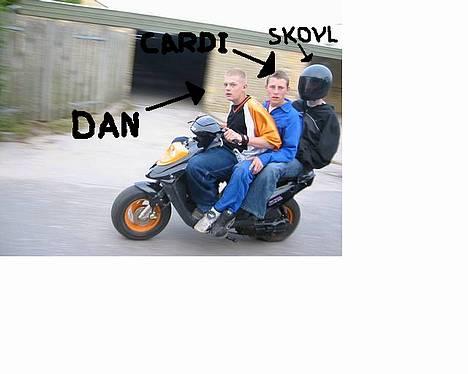 PGO Vejen's Hot50 (Solgt) - Jo Jo Går da de 70 km/t med 3 på :D  billede 2