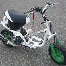 Yamaha jog LC  >>Egholm-joggen<<