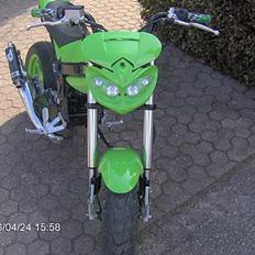 Suzuki Street Magic SOLGT