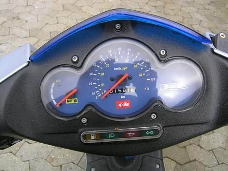 Aprilia Sonic - STJÅLET - 1500 km er ik meget for en årgang 01 ;) billede 8