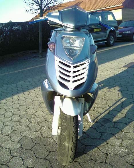 Aprilia Sonic SOLGT billede 4