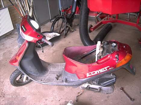 Adly abc comet <SOLGT> - cometen i sin fulde ufodelse ^^ billede 11